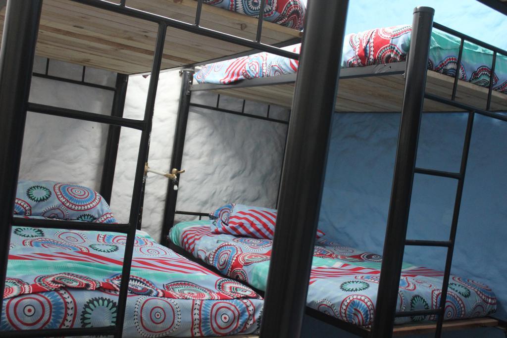 Mila Hostel Medellín Buitenkant foto